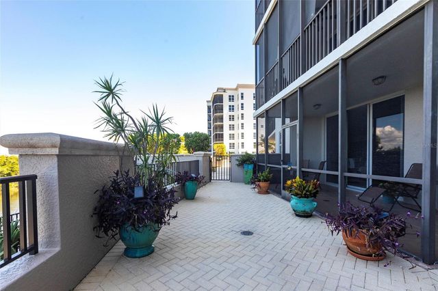 3329 SUNSET KEY CIRCLE 107, Punta Gorda, FL 33955