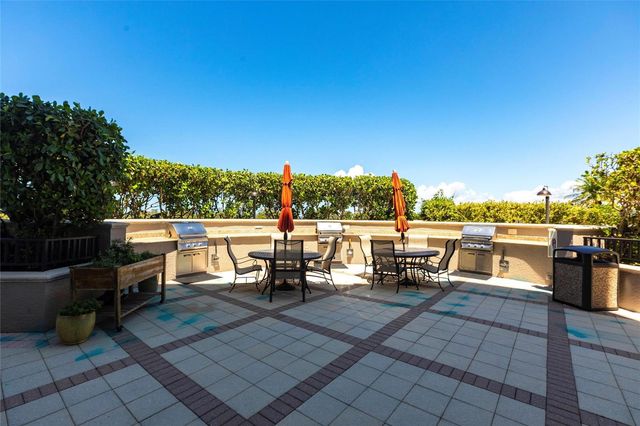 3329 SUNSET KEY CIRCLE 107, Punta Gorda, FL 33955
