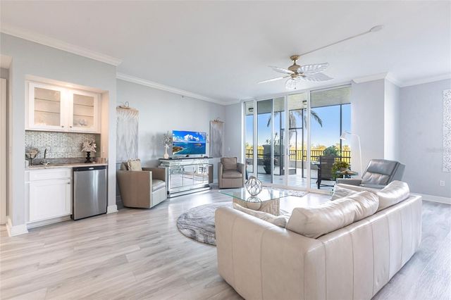 3329 SUNSET KEY CIRCLE 107, Punta Gorda, FL 33955