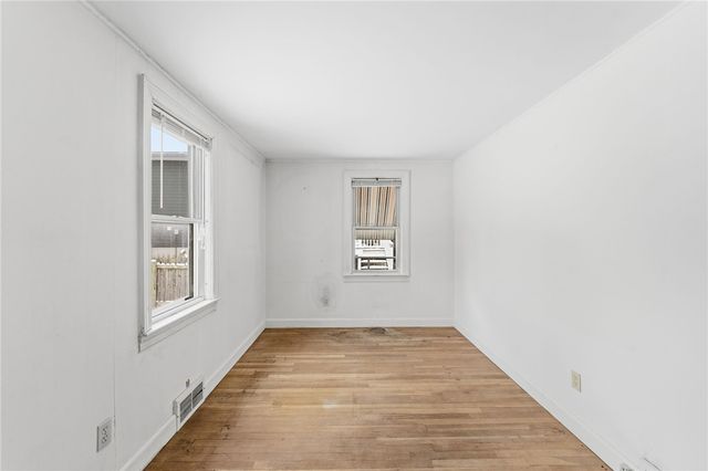 92 Rockland Avenue, Woonsocket, RI 02895