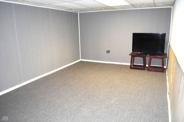 638 Byland Drive, Beech Grove, IN 46107