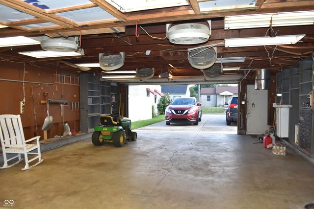 638 Byland Drive, Beech Grove, IN 46107