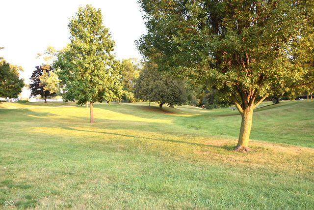 638 Byland Drive, Beech Grove, IN 46107