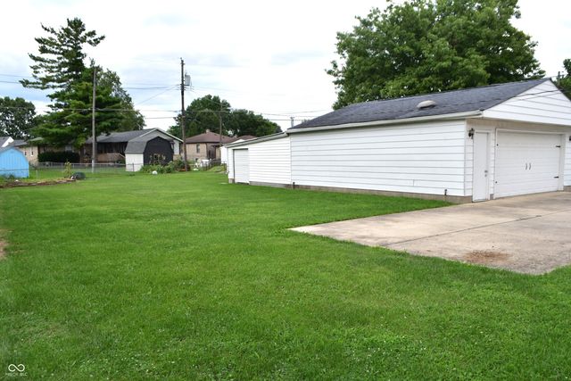 638 Byland Drive, Beech Grove, IN 46107