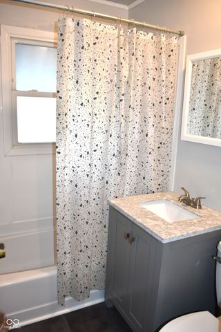 638 Byland Drive, Beech Grove, IN 46107