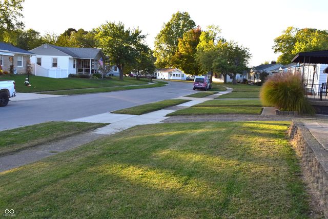 638 Byland Drive, Beech Grove, IN 46107