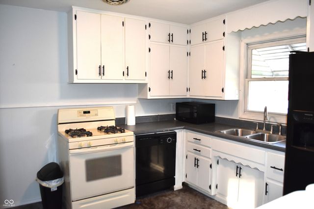 638 Byland Drive, Beech Grove, IN 46107