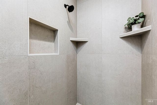 12705 S Lenora Pl., Nampa, ID 83686