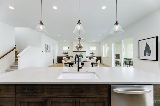 12705 S Lenora Pl., Nampa, ID 83686