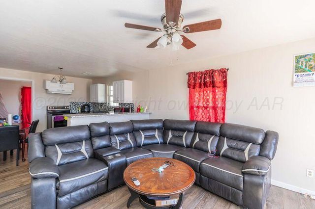 2106 SW 1ST Avenue, Amarillo, TX 79106