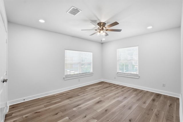 2518 W Amherst Avenue, Dallas, TX 75235