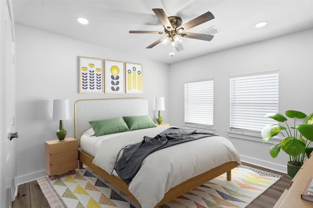 2518 W Amherst Avenue, Dallas, TX 75235