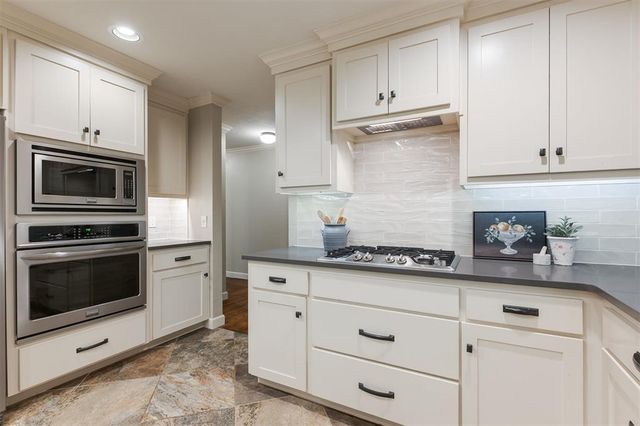 2948 Kerry Lane, Oklahoma City, OK 73120