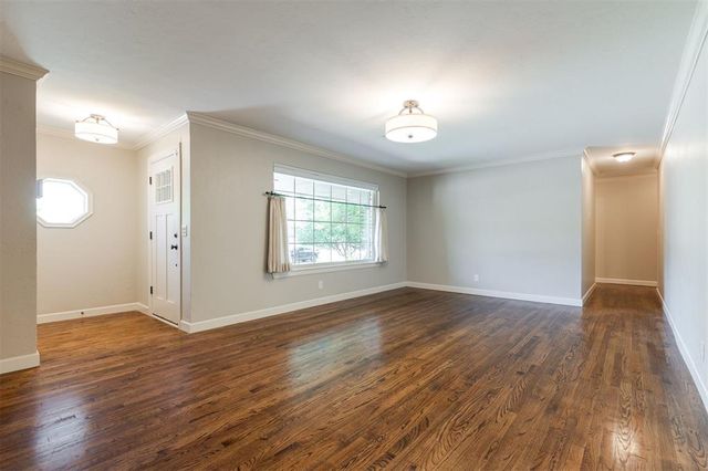 2948 Kerry Lane, Oklahoma City, OK 73120