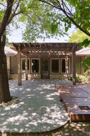 2948 Kerry Lane, Oklahoma City, OK 73120