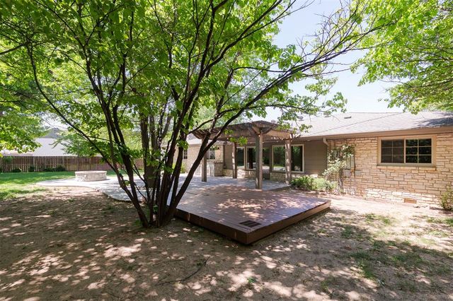 2948 Kerry Lane, Oklahoma City, OK 73120