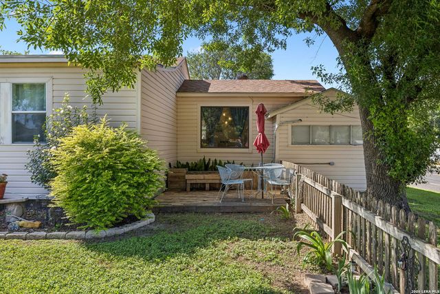 600 Winburn Ave, Schertz, TX 78154