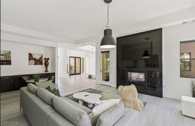 47 Pristine Glen Street, Las Vegas, NV 89135