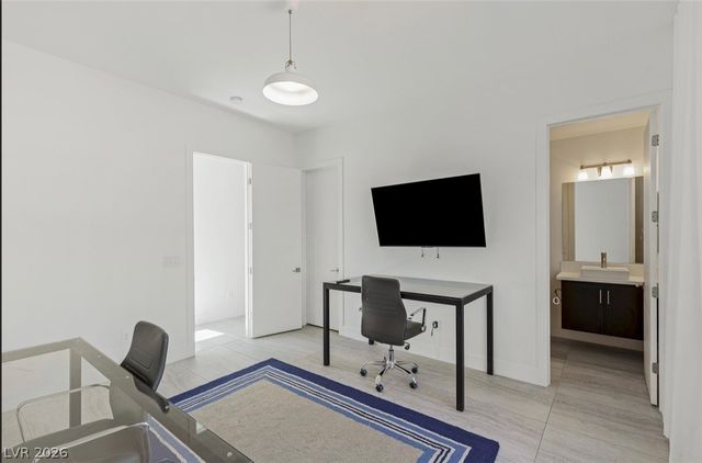 47 Pristine Glen Street, Las Vegas, NV 89135