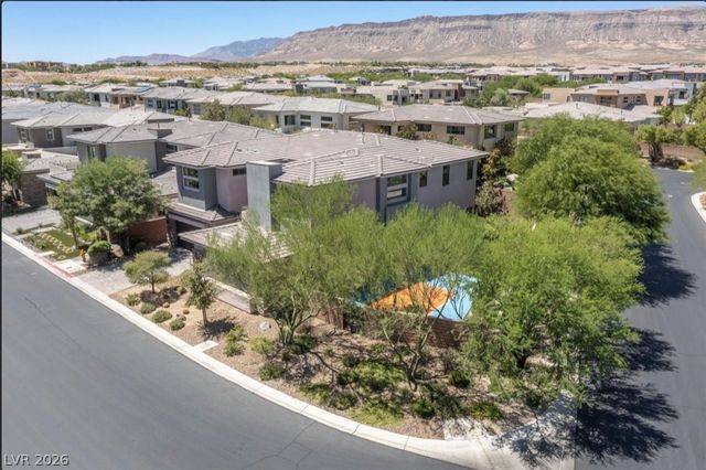 47 Pristine Glen Street, Las Vegas, NV 89135