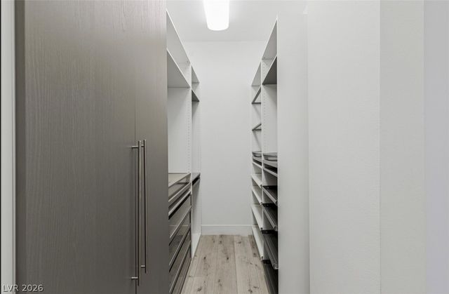 47 Pristine Glen Street, Las Vegas, NV 89135