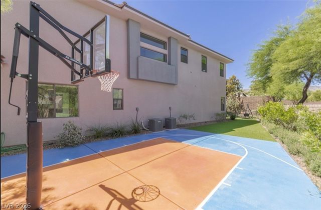 47 Pristine Glen Street, Las Vegas, NV 89135