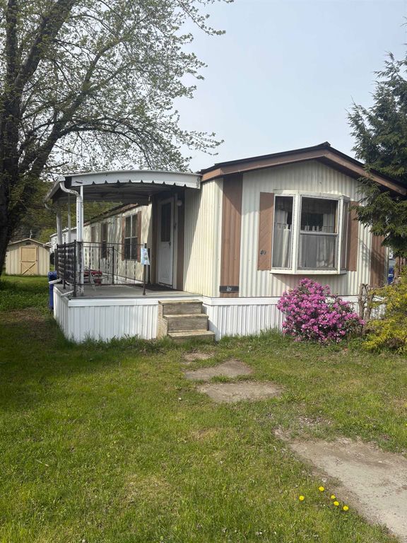 40 Fogey Street, Braintree, VT 05060