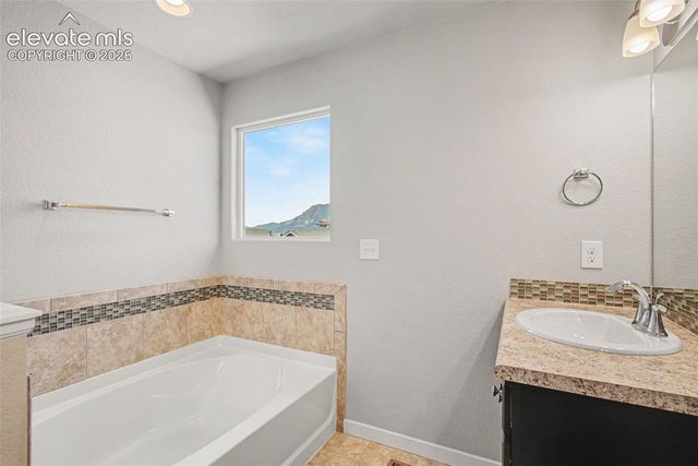 1437 Grand Overlook Street, Colorado Springs, CO 80910