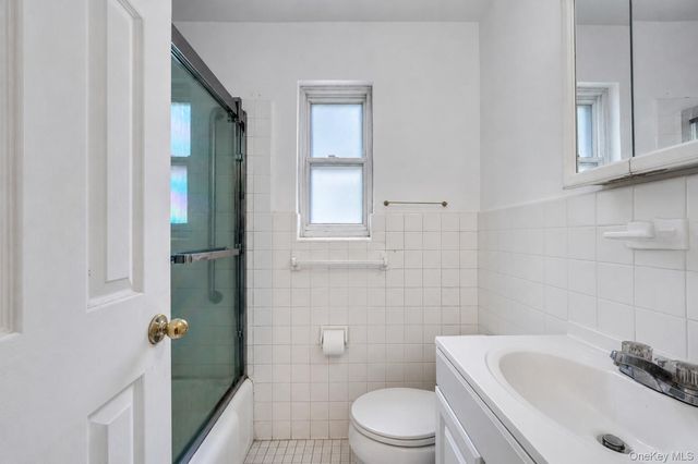 263-53 74th Avenue 90E31, Glen Oaks, NY 11004