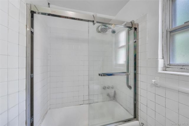 263-53 74th Avenue 90E31, Glen Oaks, NY 11004