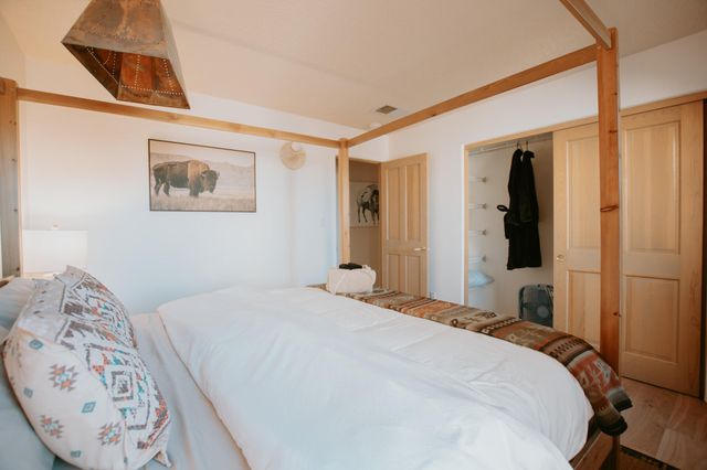 226 San Andres Road, Corrales, NM 87048