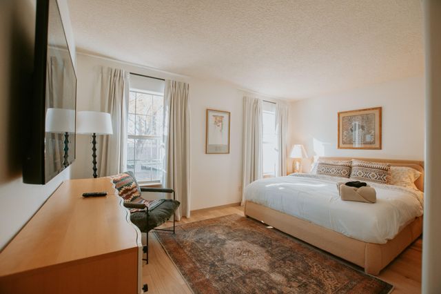 226 San Andres Road, Corrales, NM 87048