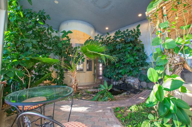 226 San Andres Road, Corrales, NM 87048