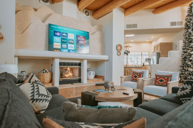 226 San Andres Road, Corrales, NM 87048