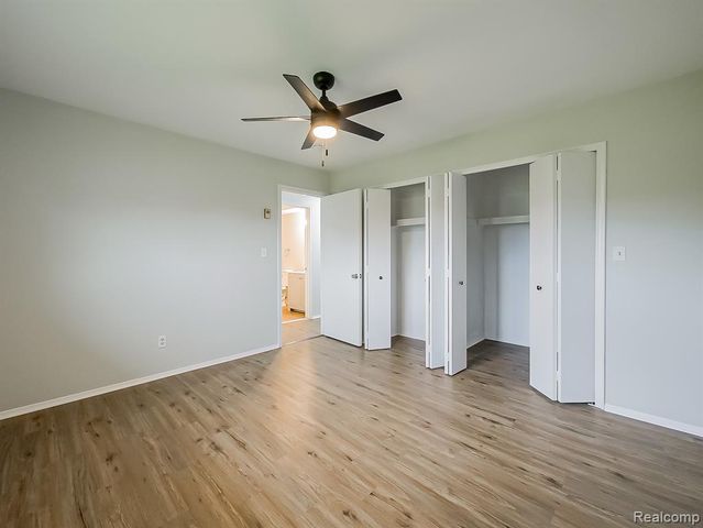 211 Summit Ridge D, White Lake, MI 48386