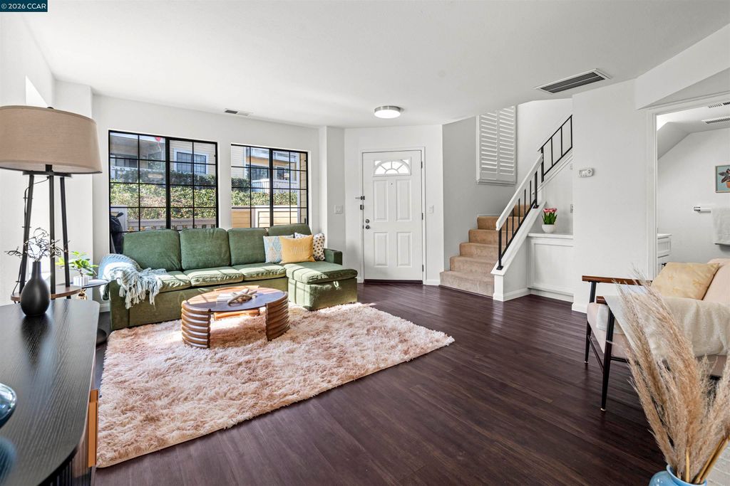 1001 Devonwood, Hercules, CA 94547