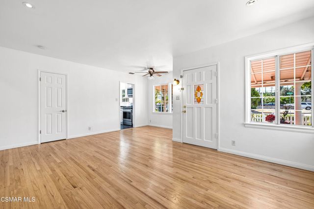 1484 N Rose Street, Burbank, CA 91505