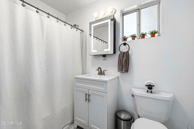 1484 N Rose Street, Burbank, CA 91505