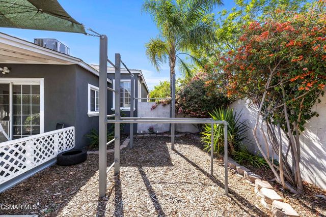 1484 N Rose Street, Burbank, CA 91505