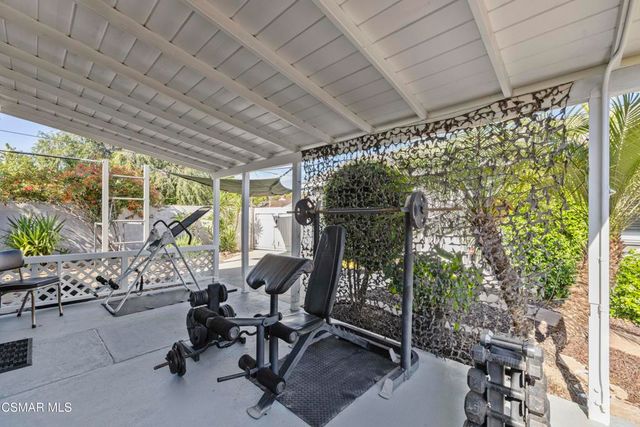 1484 N Rose Street, Burbank, CA 91505