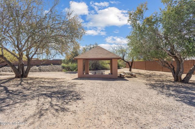 4440 W Rockwood Drive, Tucson, AZ 85741