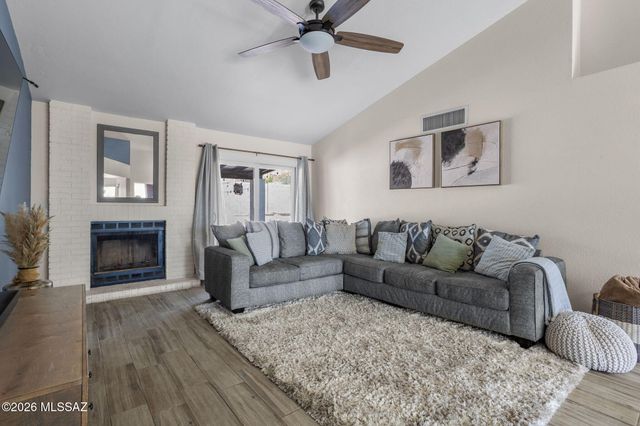 4440 W Rockwood Drive, Tucson, AZ 85741