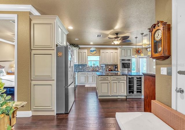 5417 ESSEX AVENUE S, Gulfport, FL 33707