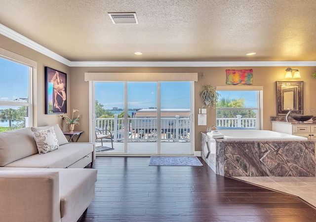 5417 ESSEX AVENUE S, Gulfport, FL 33707