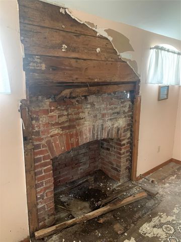 5001 Sherman Street, Houston, TX 77011