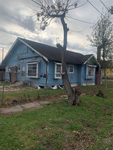 5001 Sherman Street, Houston, TX 77011