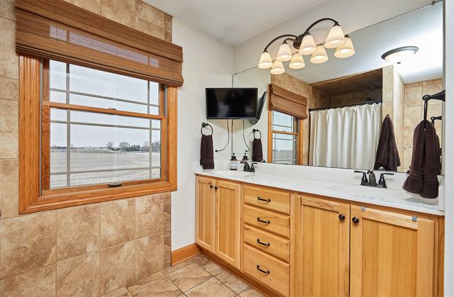 516 Sycamore Street, Dallas Center, IA 50063