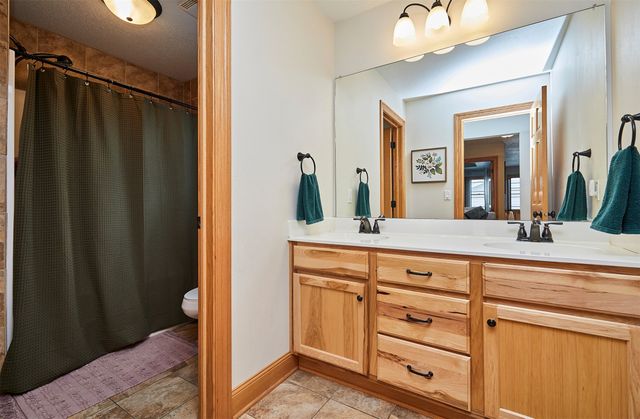 516 Sycamore Street, Dallas Center, IA 50063