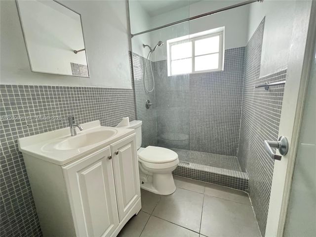 7315 Byron Ave 12, Miami Beach, FL 33141