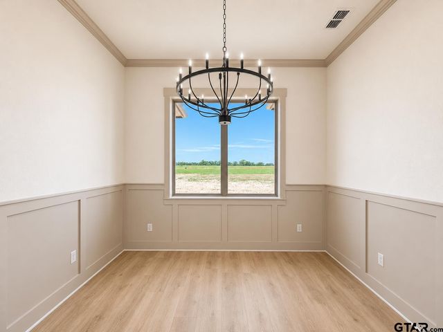 16255 County Road 441, Lindale, TX 75771